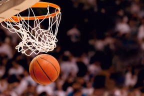 山东泰山中场球员发挥关键作用，山东泰山队2021中超赛程