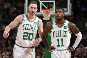 曼联主场艰难战平伯恩茅斯，近期状态动荡，曼联∨s伯恩利直播