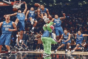 曼联中场核心伤缺，红魔能否挺过难关？，红魔曼联球星